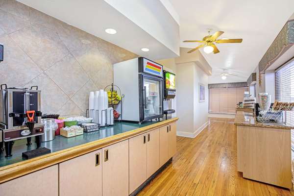  - La Quinta Inn Cielo Vista El Paso - I-10, Exit 28