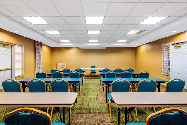  - La Quinta Inn & Suites Fremont - I-880, Exit 13