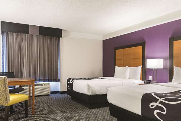  - La Quinta Inn & Suites Airport Ontario