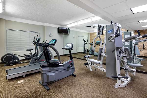 Fitness/ Exercise Room - La Quinta Inn & Suites Haywood Greenville