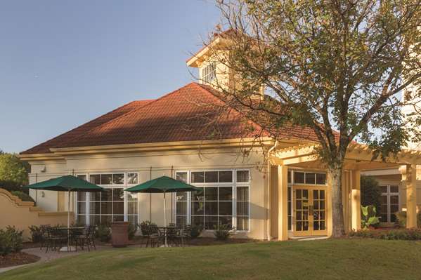 Exterior view - La Quinta Inn & Suites Cumberland Mall Atlanta - I-285, Exit 18