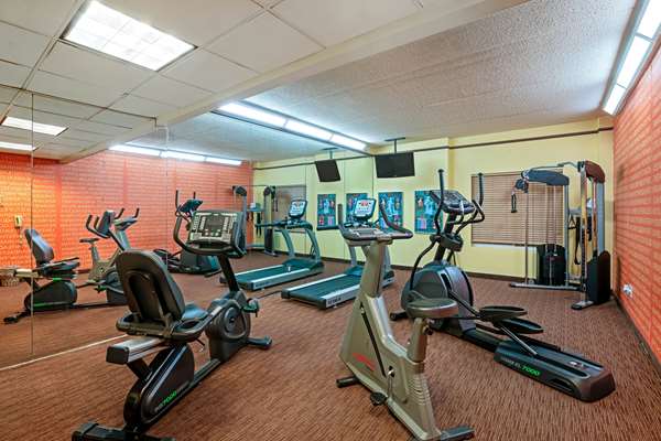 Fitness/ Exercise Room - La Quinta Inn & Suites Primacy Parkway Memphis