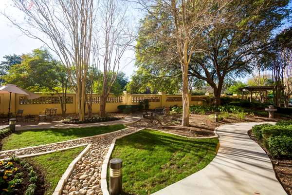  - La Quinta Inn & Suites Southwest Austin