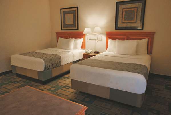  - La Quinta Inn & Suites Bush Airport Houston