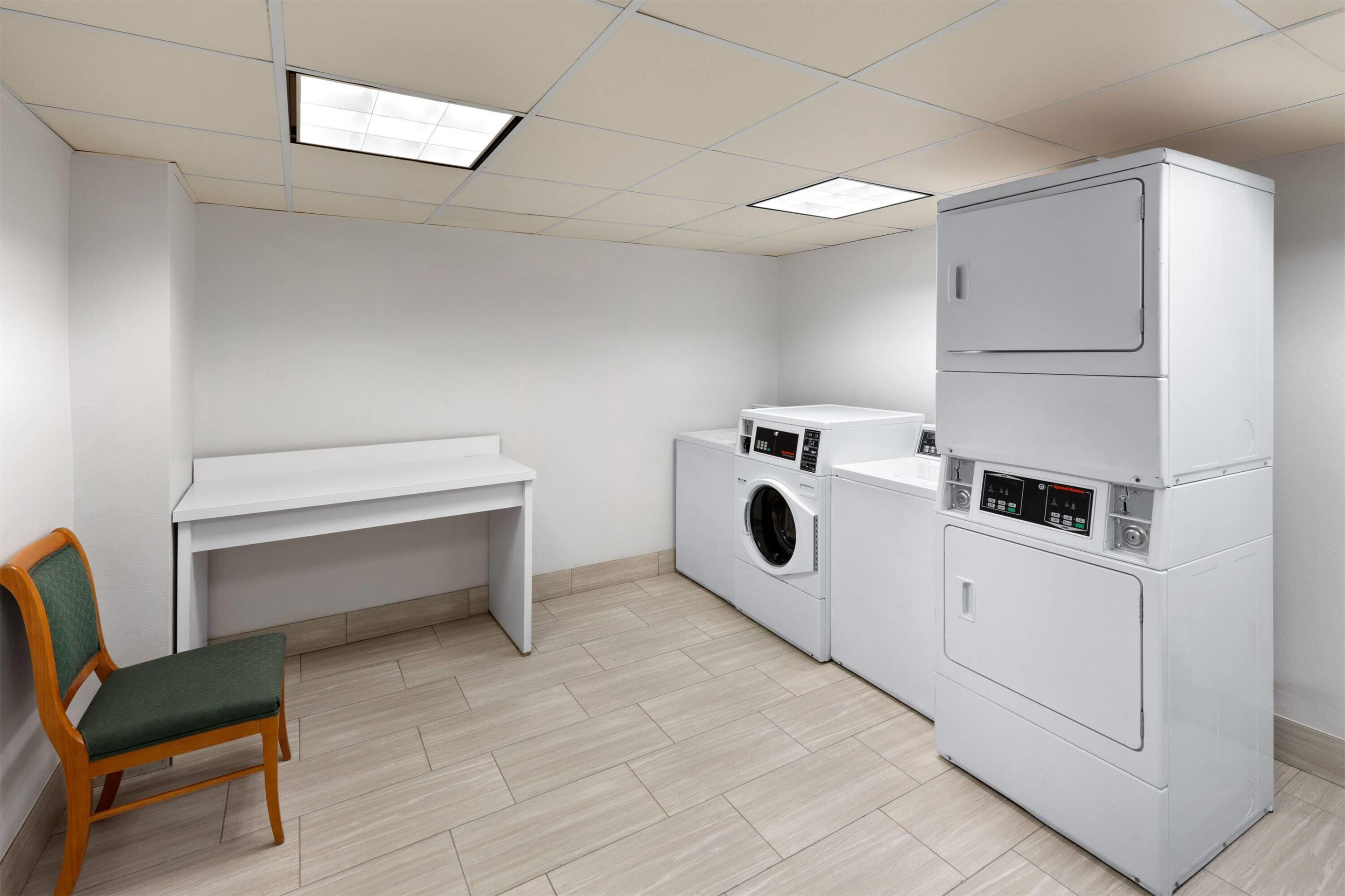 Guest Laundry | La Quinta Inn & Suites by Wyndham Houston Bush IAH South