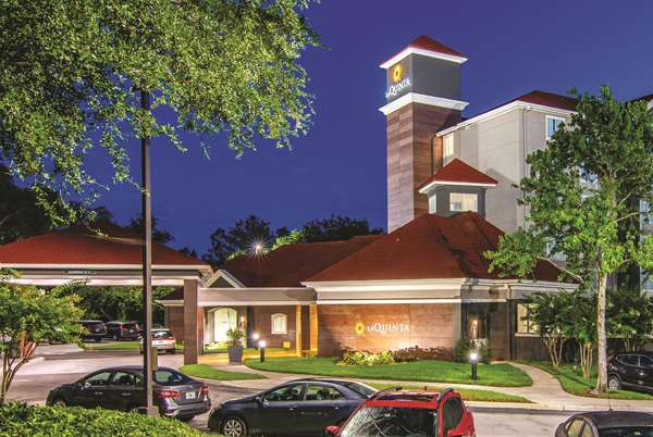 Exterior view - La Quinta Inn & Suites University Orlando