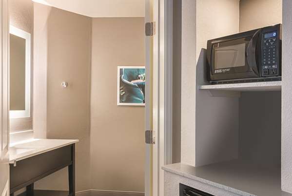 Suite - La Quinta Inn & Suites University Orlando