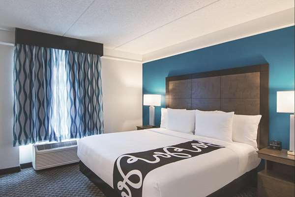 Suite - La Quinta Inn & Suites University Orlando