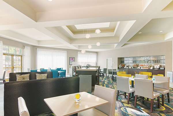  - La Quinta Inn & Suites University Orlando