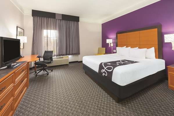  - La Quinta Inn & Suites South Square Durham