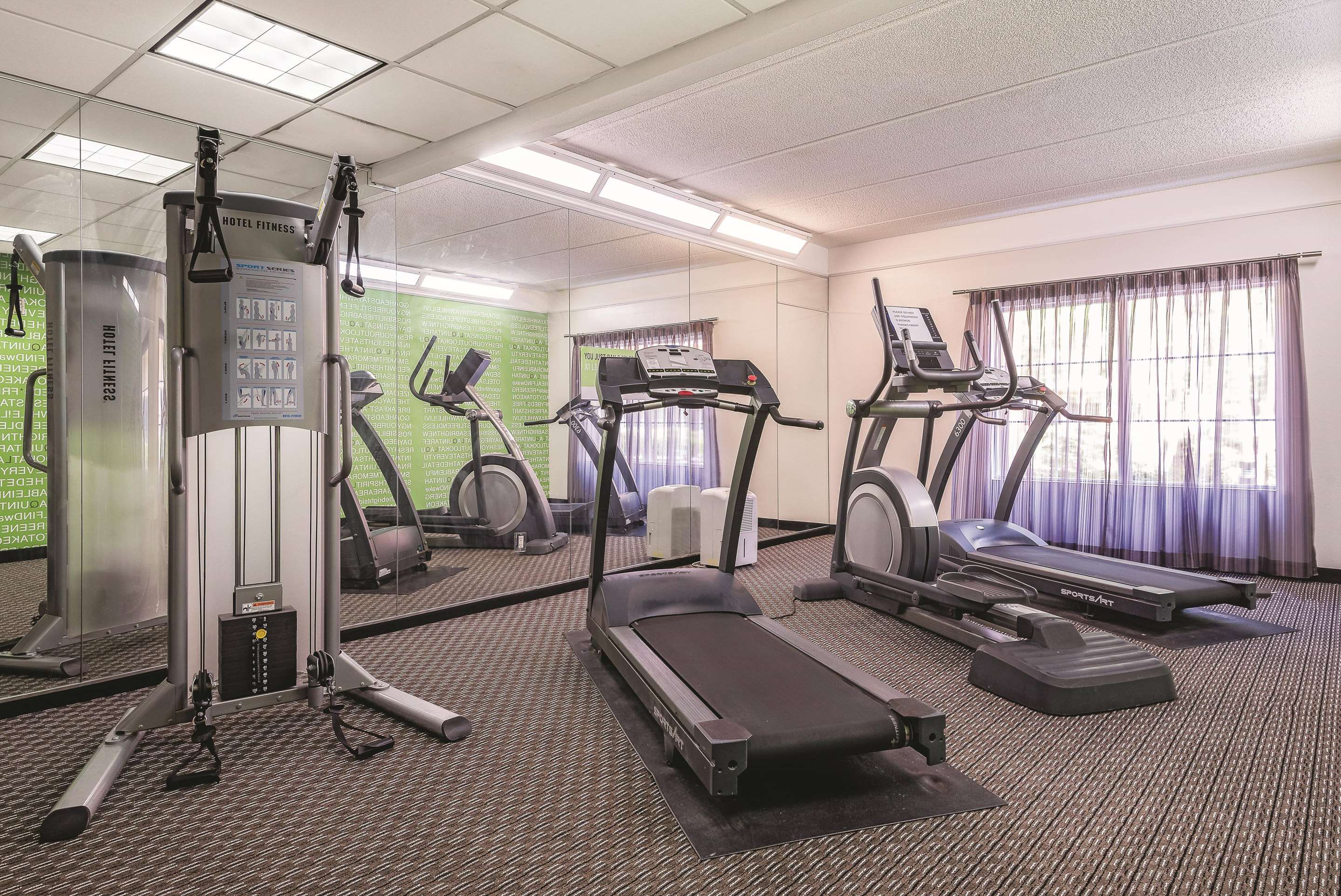 Health club fitness center gym | La Quinta Inn & Suites by Wyndham Univ Area Chapel Hill