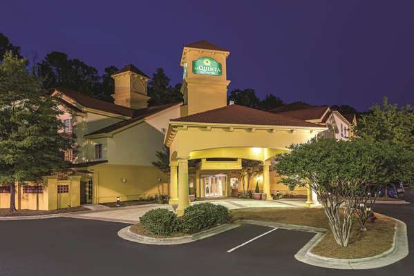 Exterior view - La Quinta Inn & Suites South Square Durham