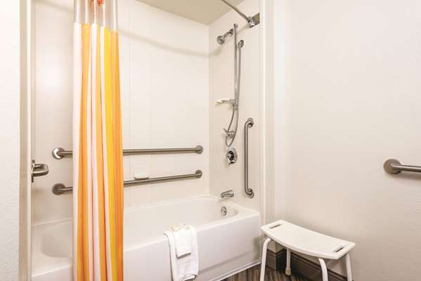  - La Quinta Inn & Suites South Square Durham