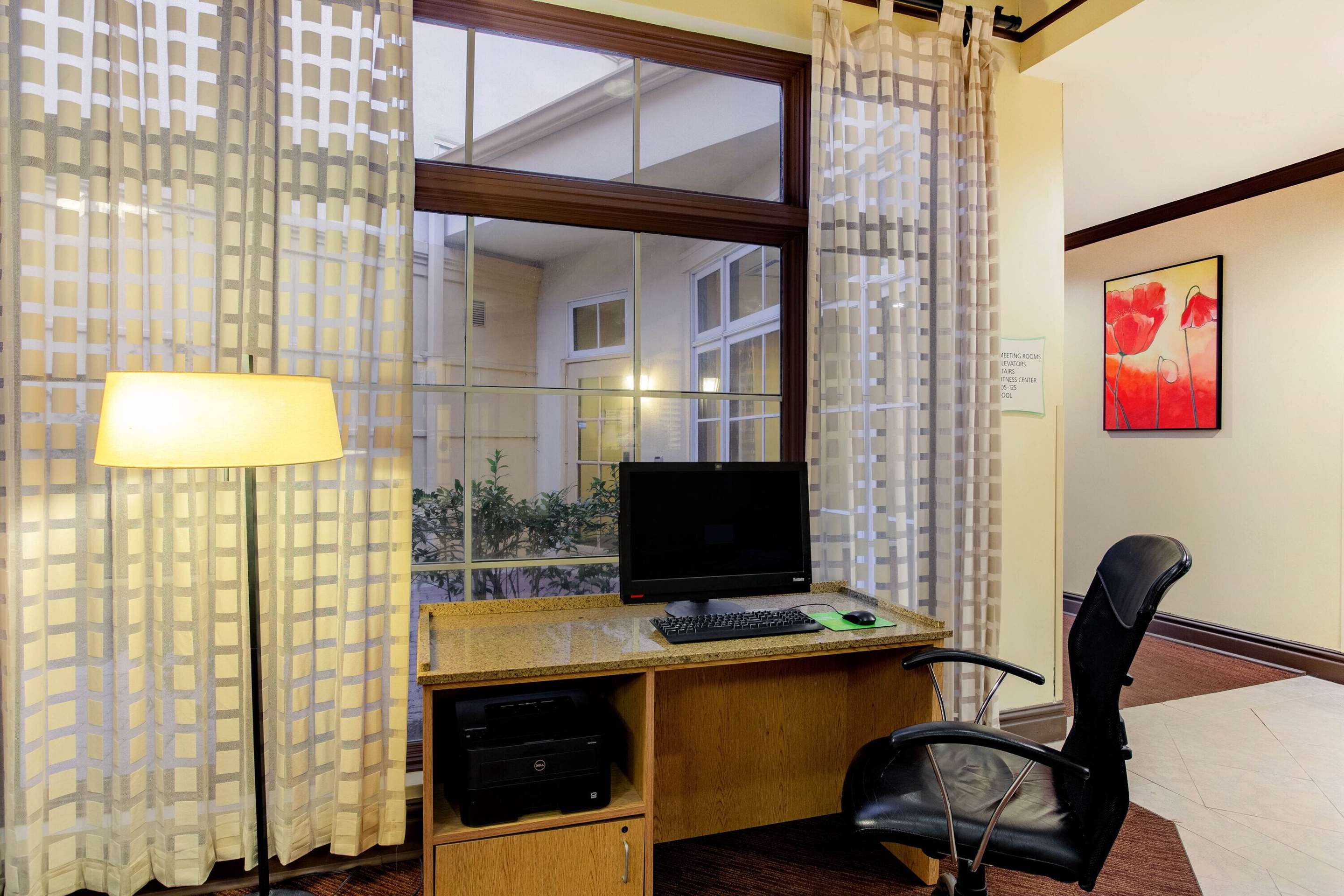 Business Center | La Quinta Inn & Suites by Wyndham Raleigh/Durham Southpoint