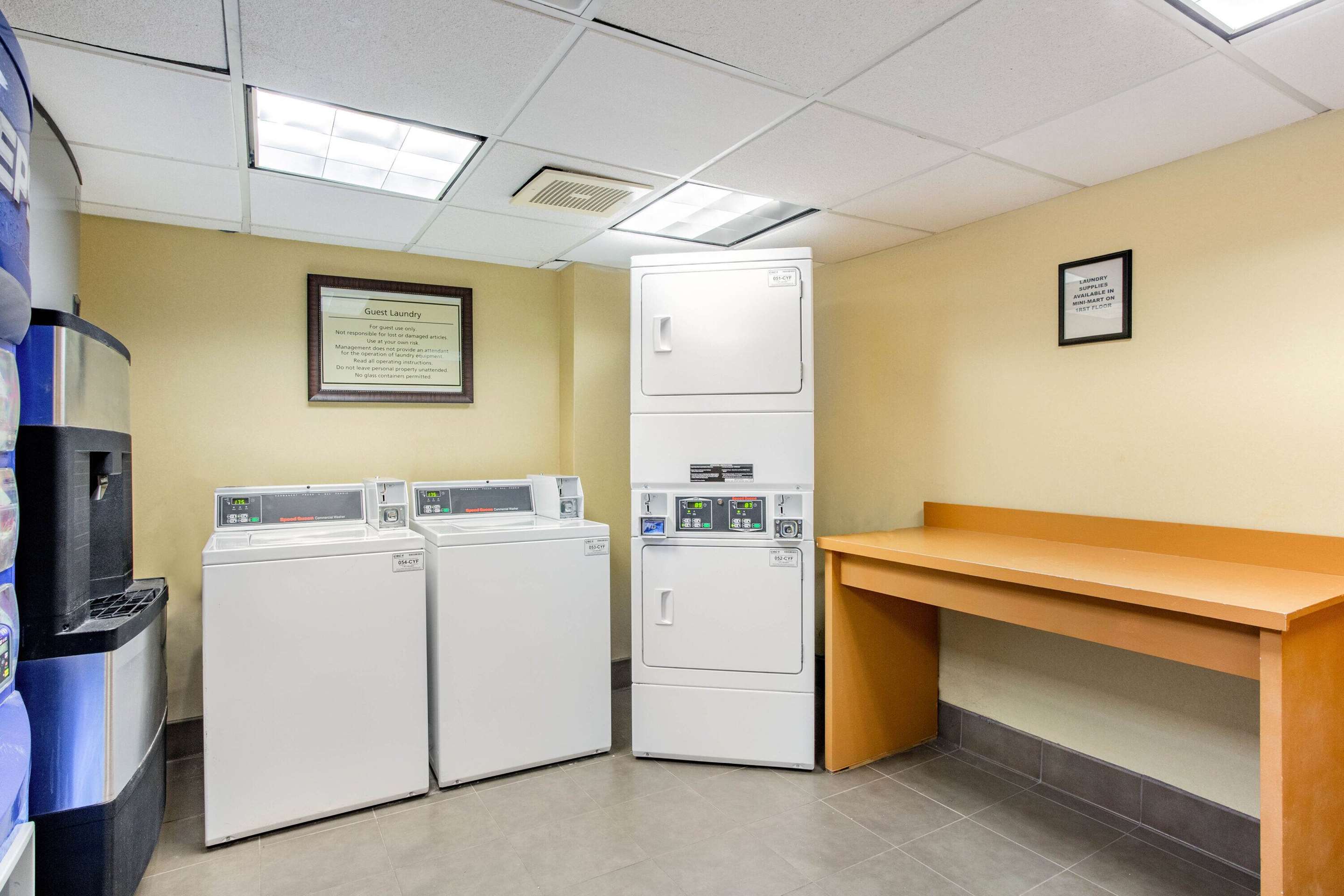 Laundry | La Quinta Inn & Suites by Wyndham Raleigh/Durham Southpoint