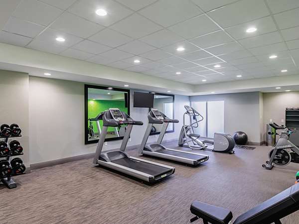 Fitness/ Exercise Room - La Quinta Inn & Suites Airport Austin