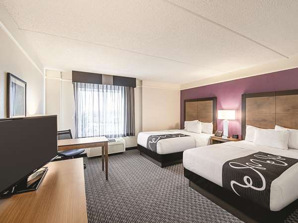  - La Quinta Inn & Suites Airport Austin