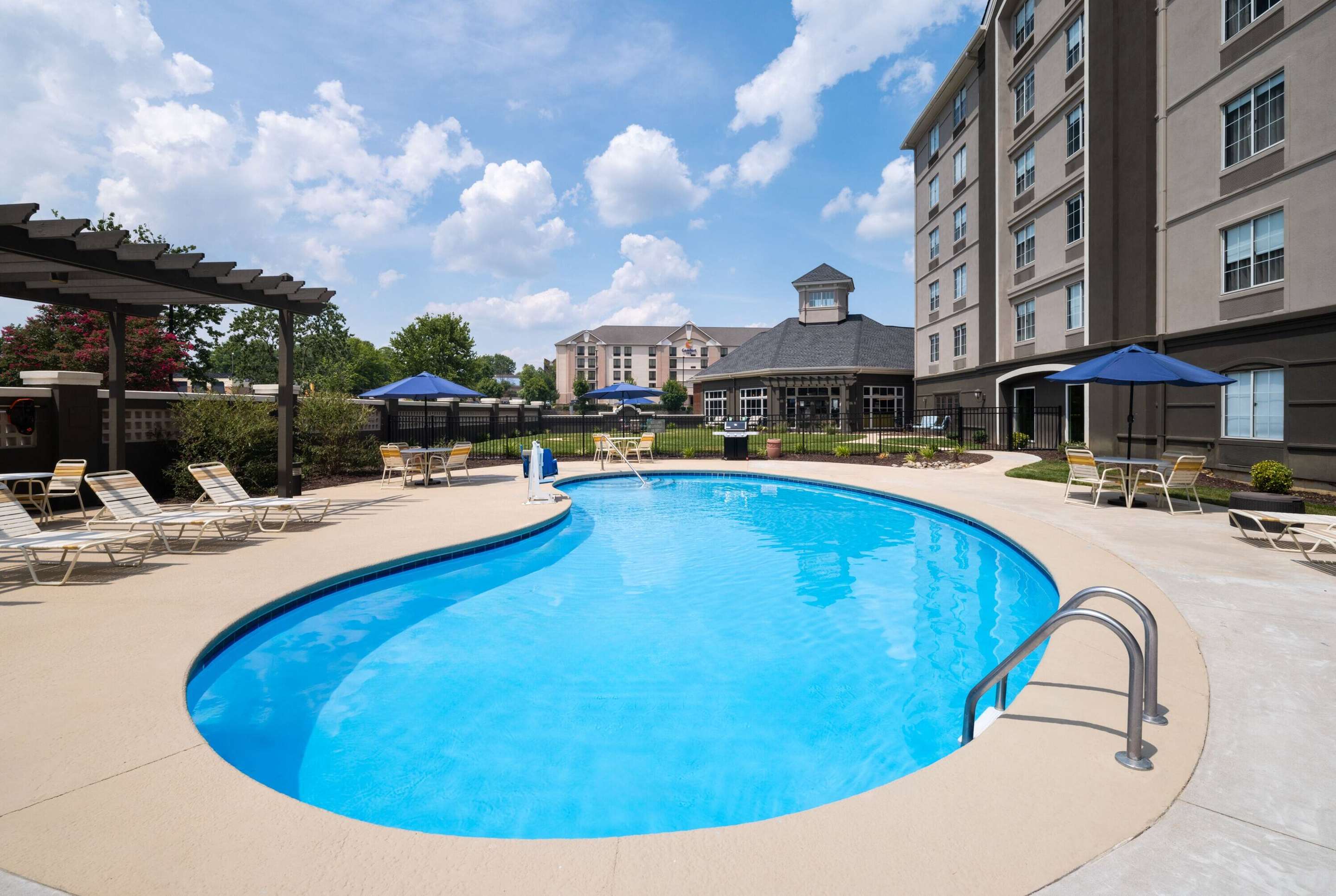 Pool - indoor | La Quinta Inn & Suites by Wyndham Greensboro NC