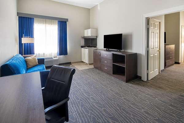 Suite - La Quinta Inn & Suites Brownsville