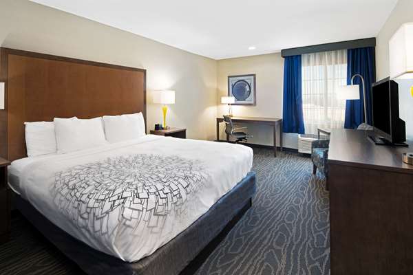  - La Quinta Inn & Suites Brownsville