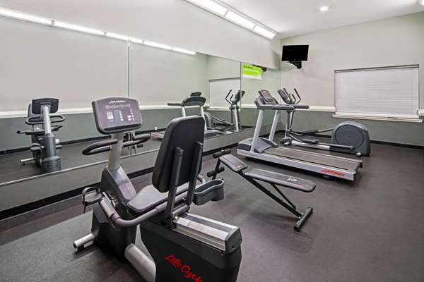 Fitness/ Exercise Room - La Quinta Inn & Suites Brownsville