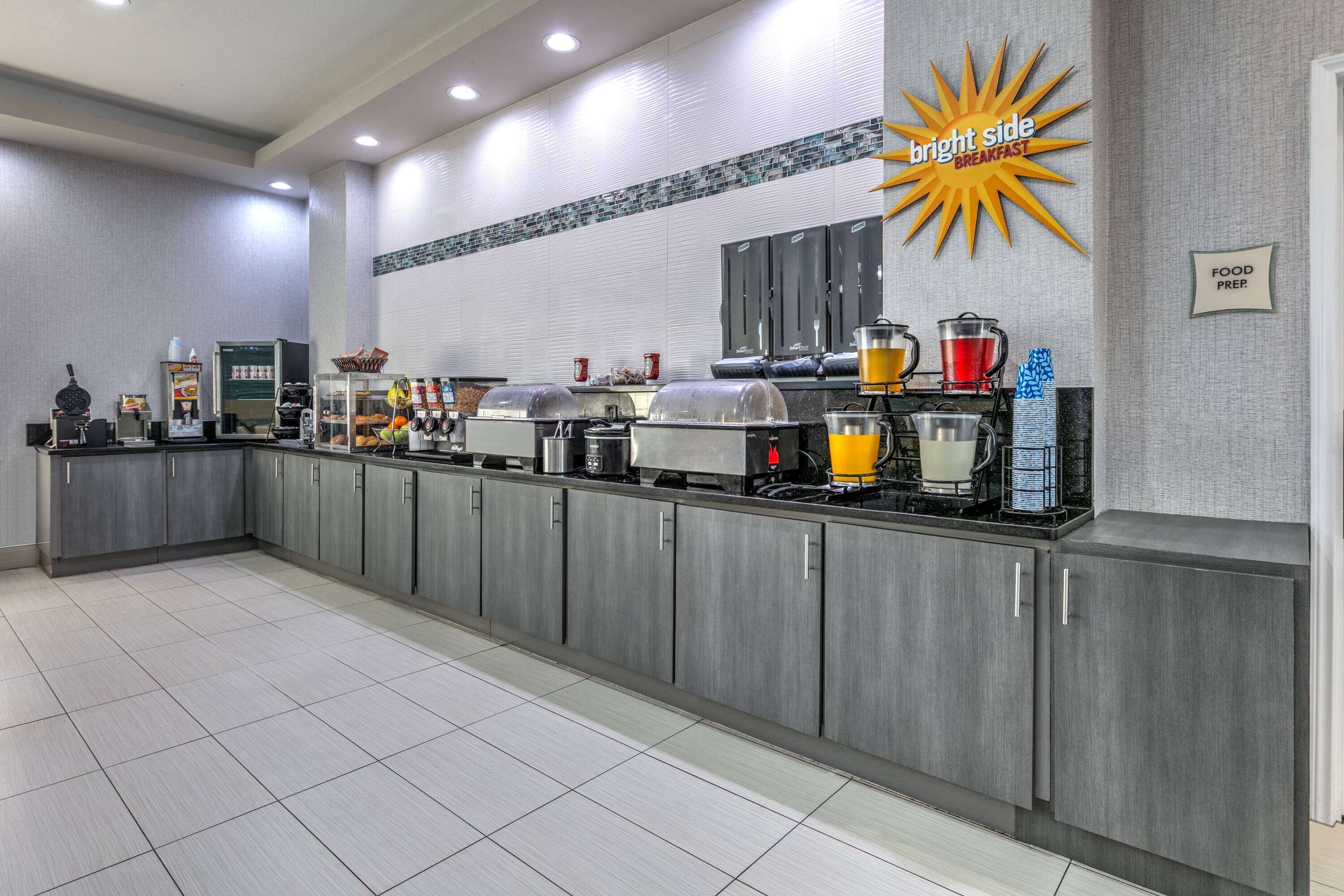 Property amenity | La Quinta Inn & Suites by Wyndham Weatherford
