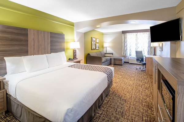 Suite - La Quinta Inn & Suites Stockbridge - I-75, Exit 228