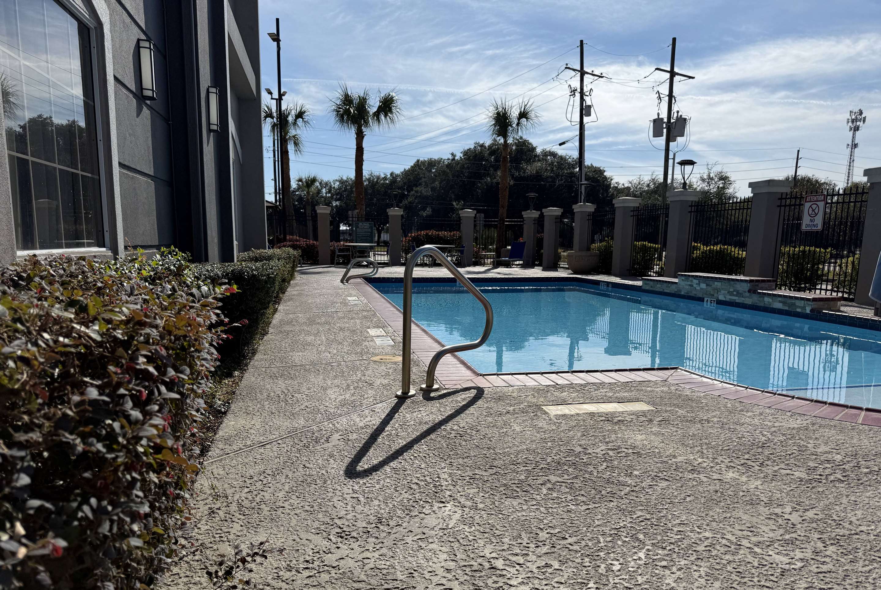 Pool | La Quinta by Wyndham Beaumont West