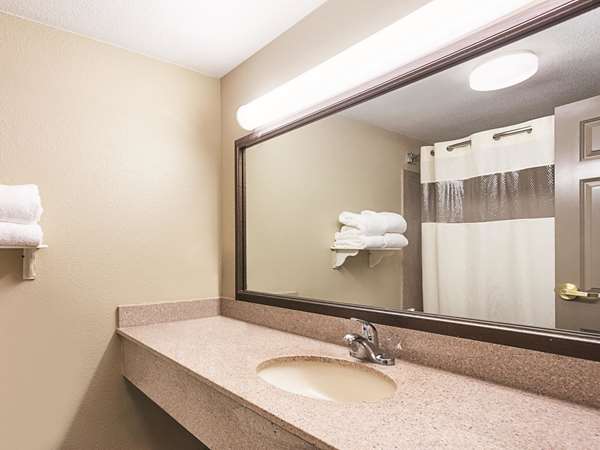  - La Quinta Inn & Suites New Braunfels - I-35, Exit 189