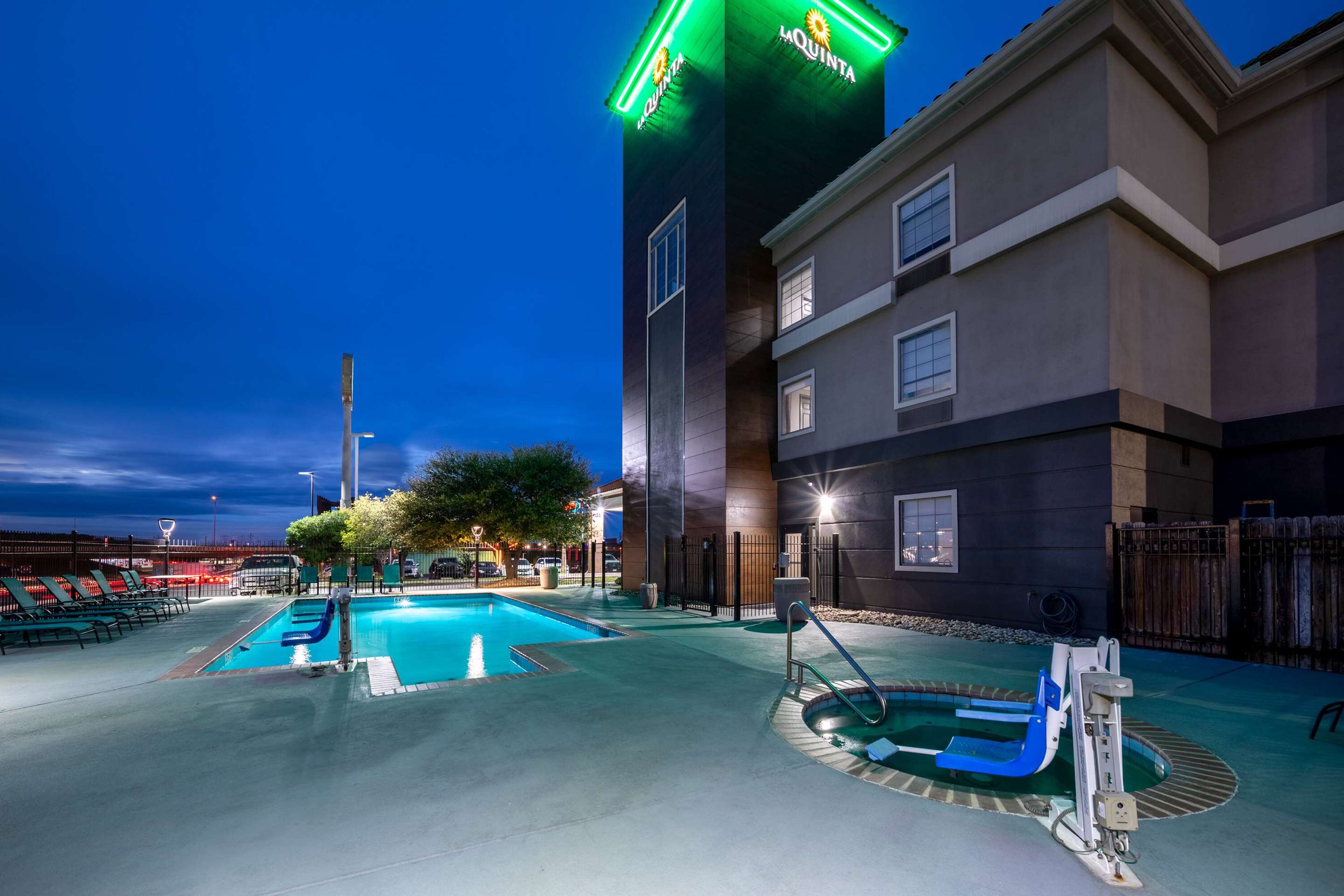 Pool