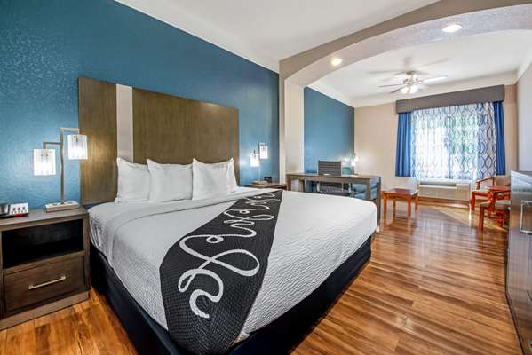 Suite - La Quinta Inn & Suites Kingwood - I-69, Exit 151