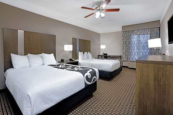  - La Quinta Inn & Suites Conroe - I-45, Exit 90
