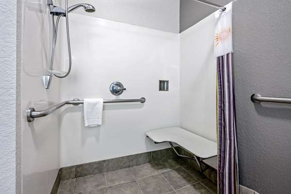  - La Quinta Inn & Suites Conroe - I-45, Exit 90
