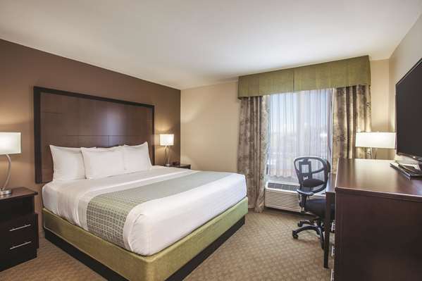  - La Quinta Inn & Suites Airport Portland - I-205, Exit 24