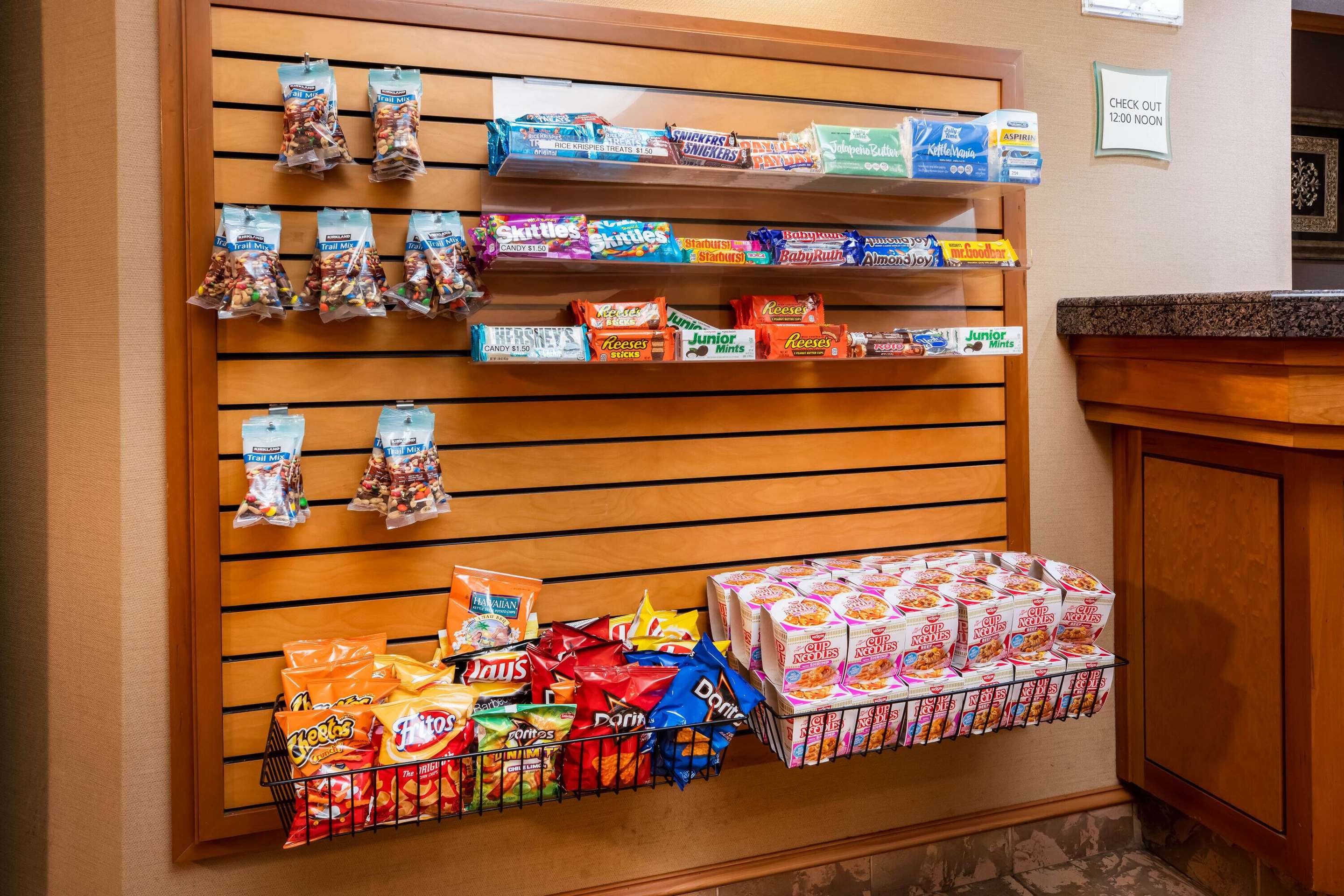 Property amenity | La Quinta Inn & Suites by Wyndham Portland Airport