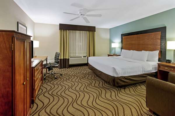  - La Quinta Inn Santa Rosa - I-40, Exit 275