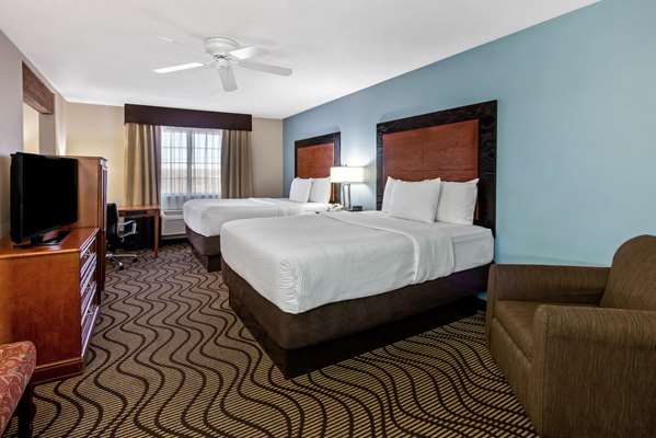  - La Quinta Inn Santa Rosa - I-40, Exit 275