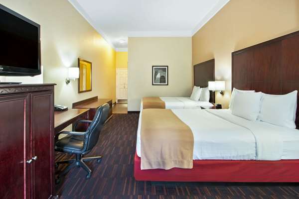  - La Quinta Inn & Suites Midtown Albuquerque - I-40, Exit 159A & 159D