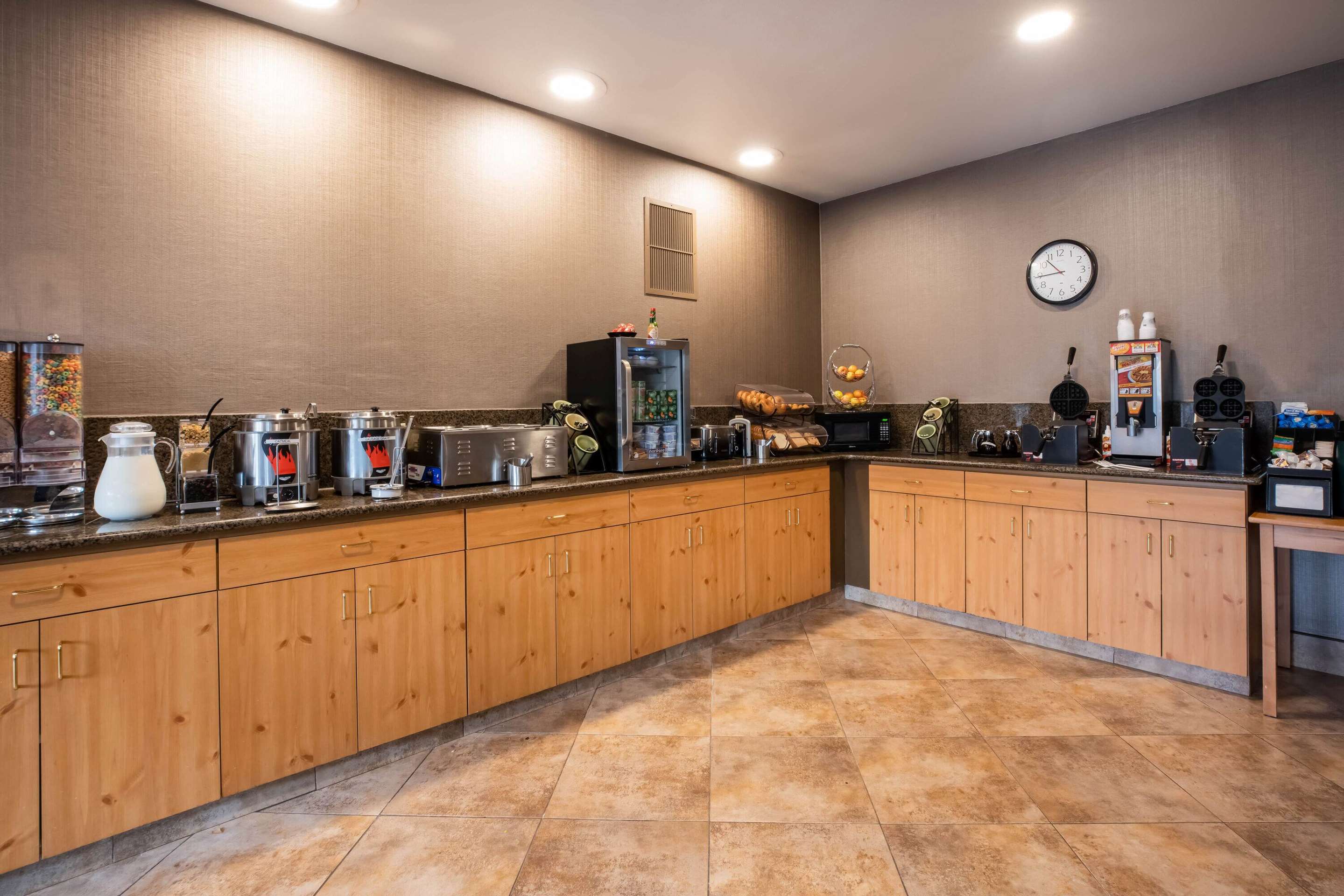Property amenity | La Quinta Inn & Suites by Wyndham Eugene