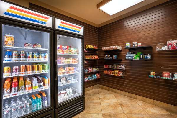  - La Quinta Inn & Suites Eugene - I-105, Exit 2