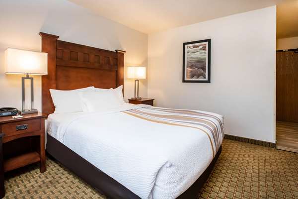  - La Quinta Inn & Suites Grants Pass - I-5, Exit 58