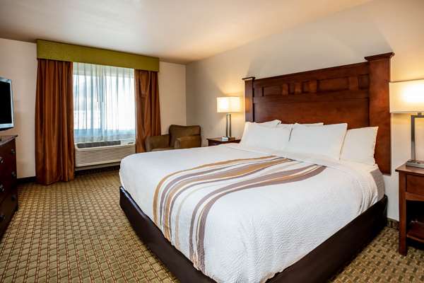 Suite - La Quinta Inn & Suites Grants Pass - I-5, Exit 58