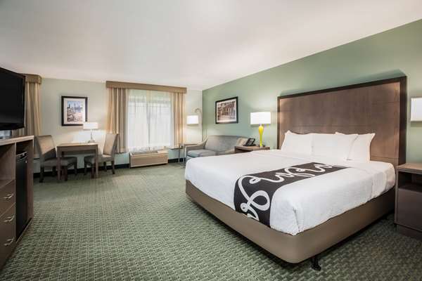 Suite - La Quinta Inn & Suites Newport
