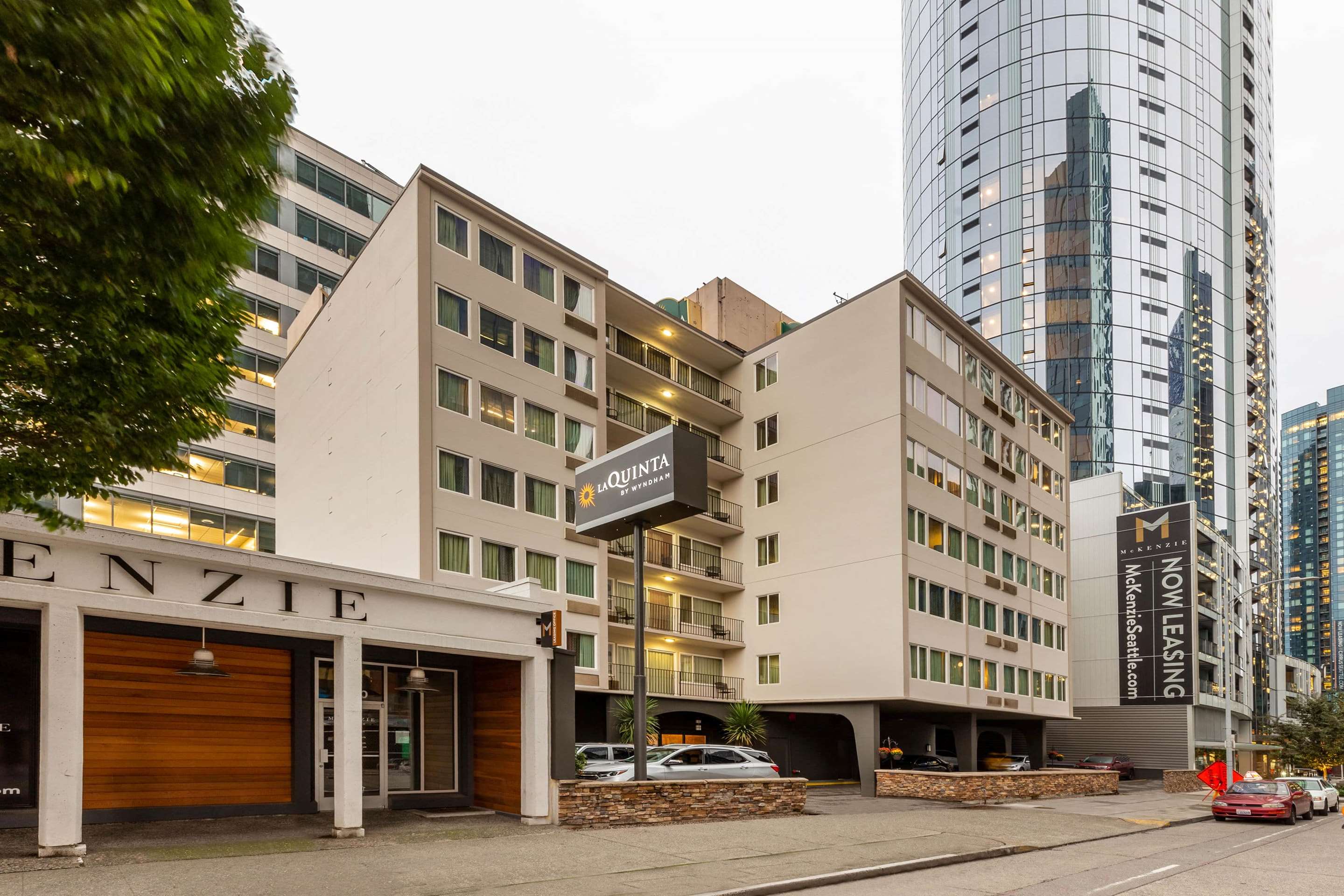 Exterior | La Quinta by Wyndham Seattle Downtown