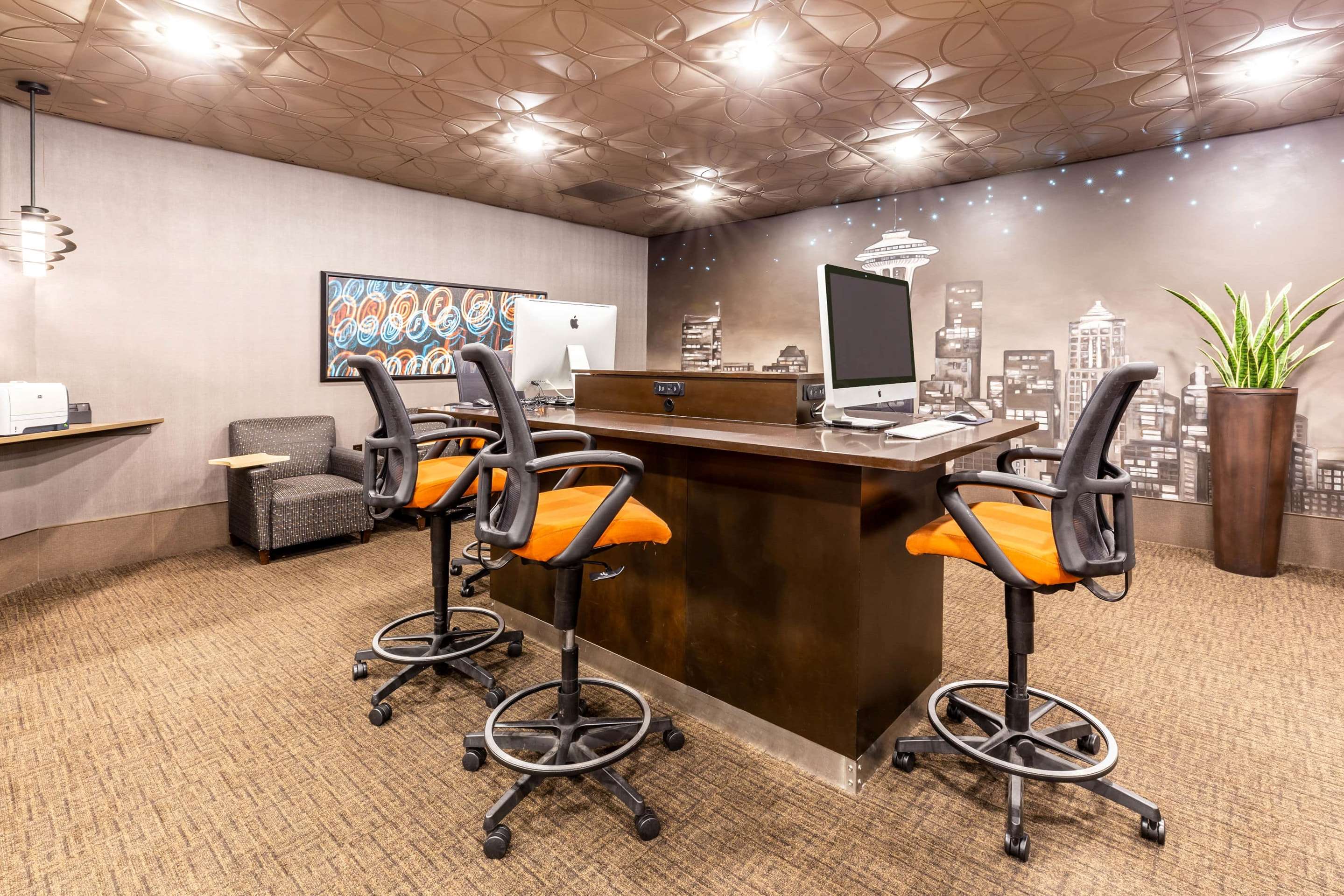 Business Center | La Quinta by Wyndham Seattle Downtown