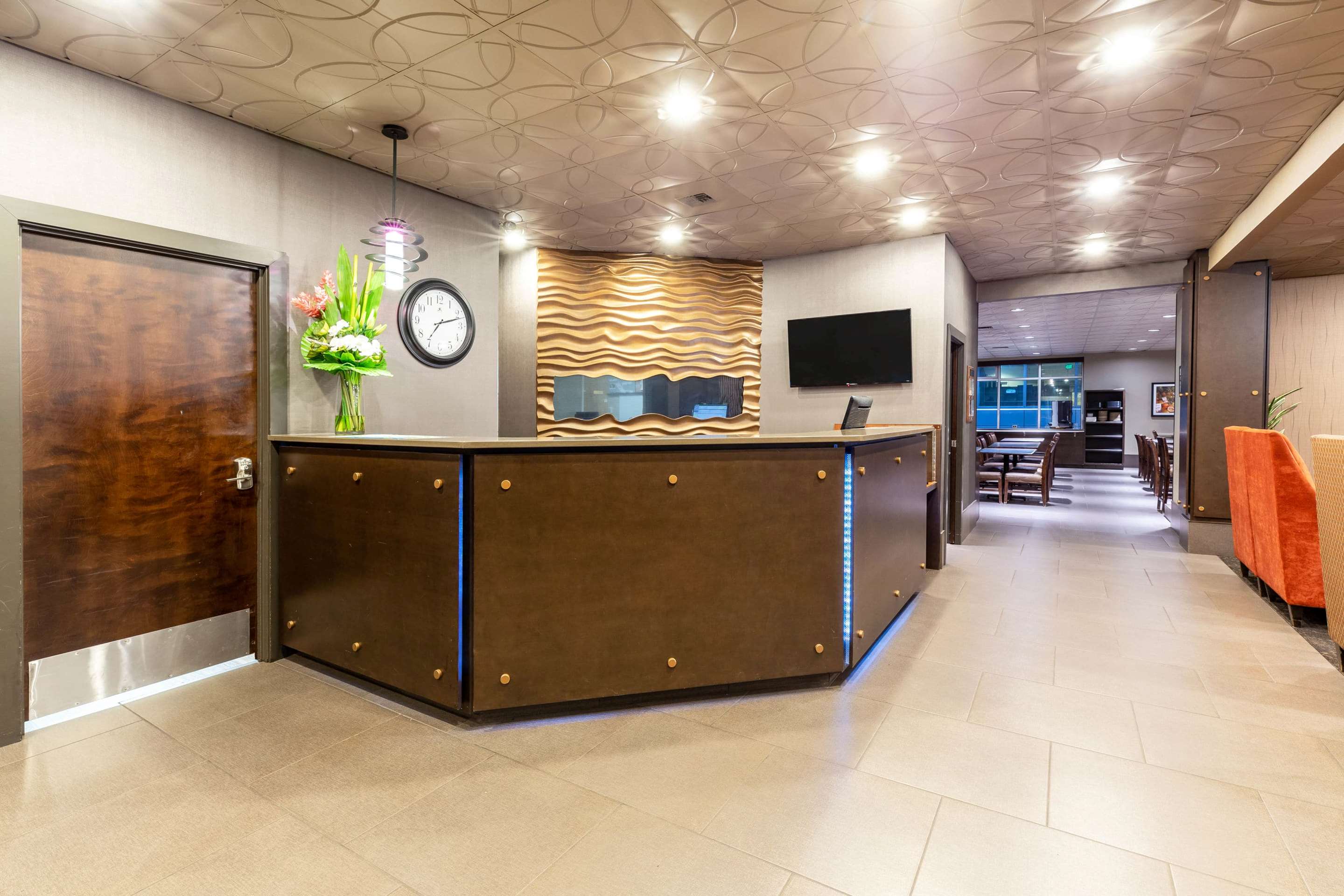 Reception | La Quinta by Wyndham Seattle Downtown
