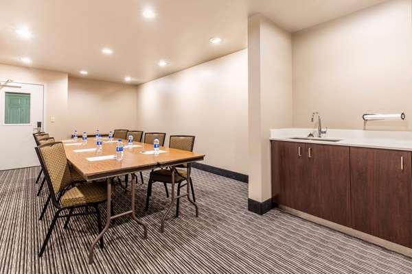  - La Quinta Inn & Suites Spokane Valley