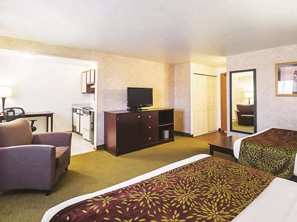  - La Quinta Inn & Suites Woodburn - I-5, Exit 271