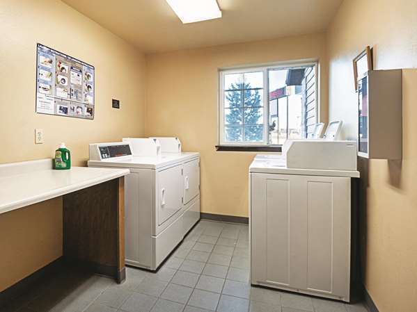  - La Quinta Inn & Suites Woodburn - I-5, Exit 271