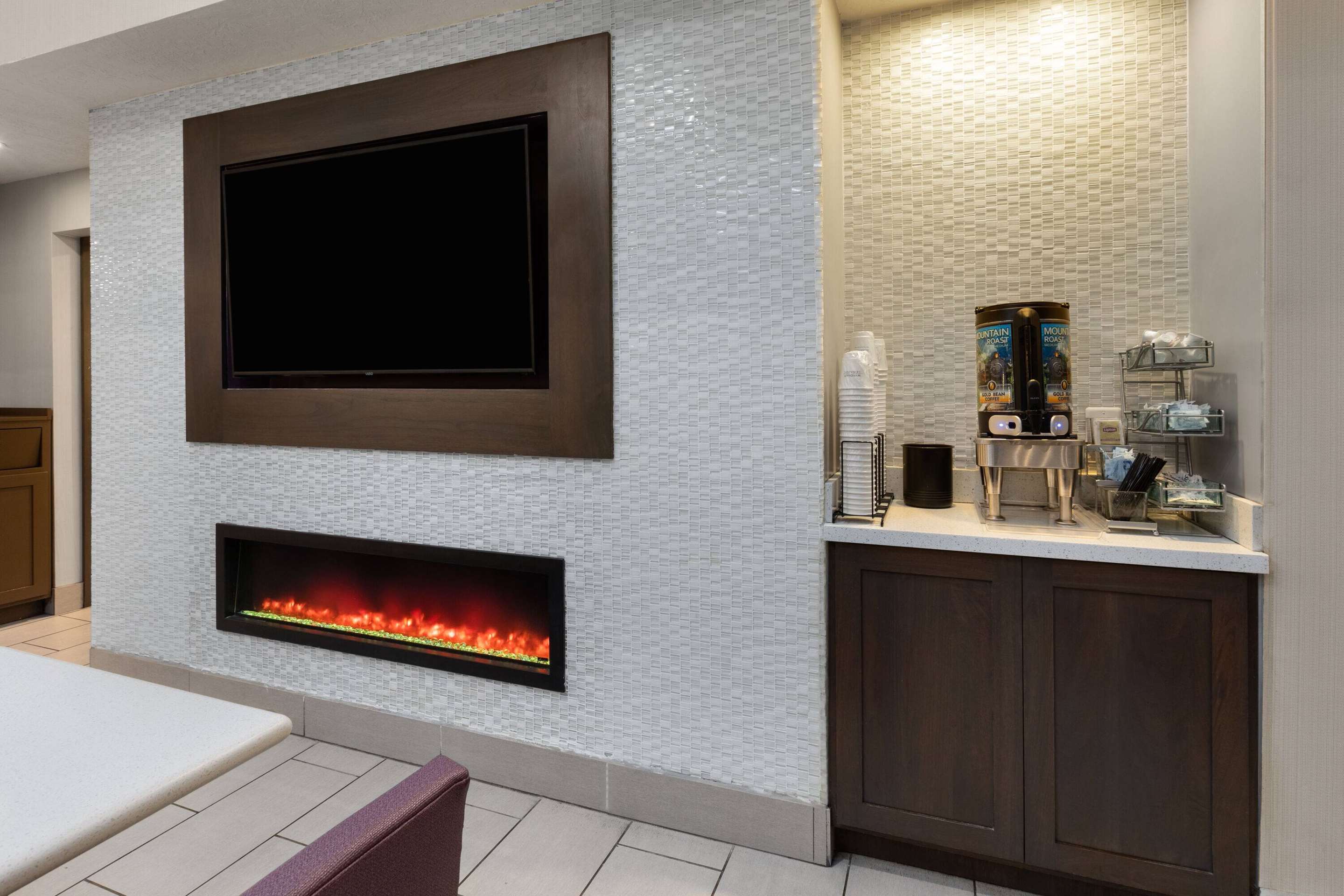 Property amenity | La Quinta Inn & Suites by Wyndham North Orem